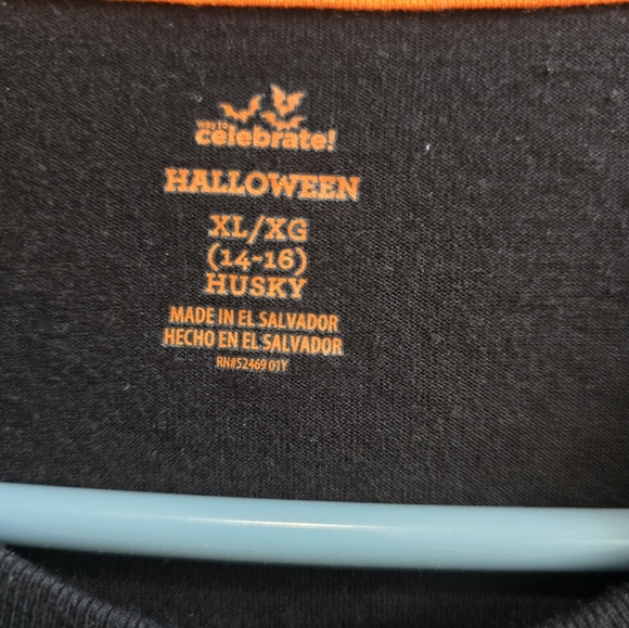 Celebrate Halloween skeleton long sleeved t-shirt kids size 14/16 husky - Picture 4 of 4